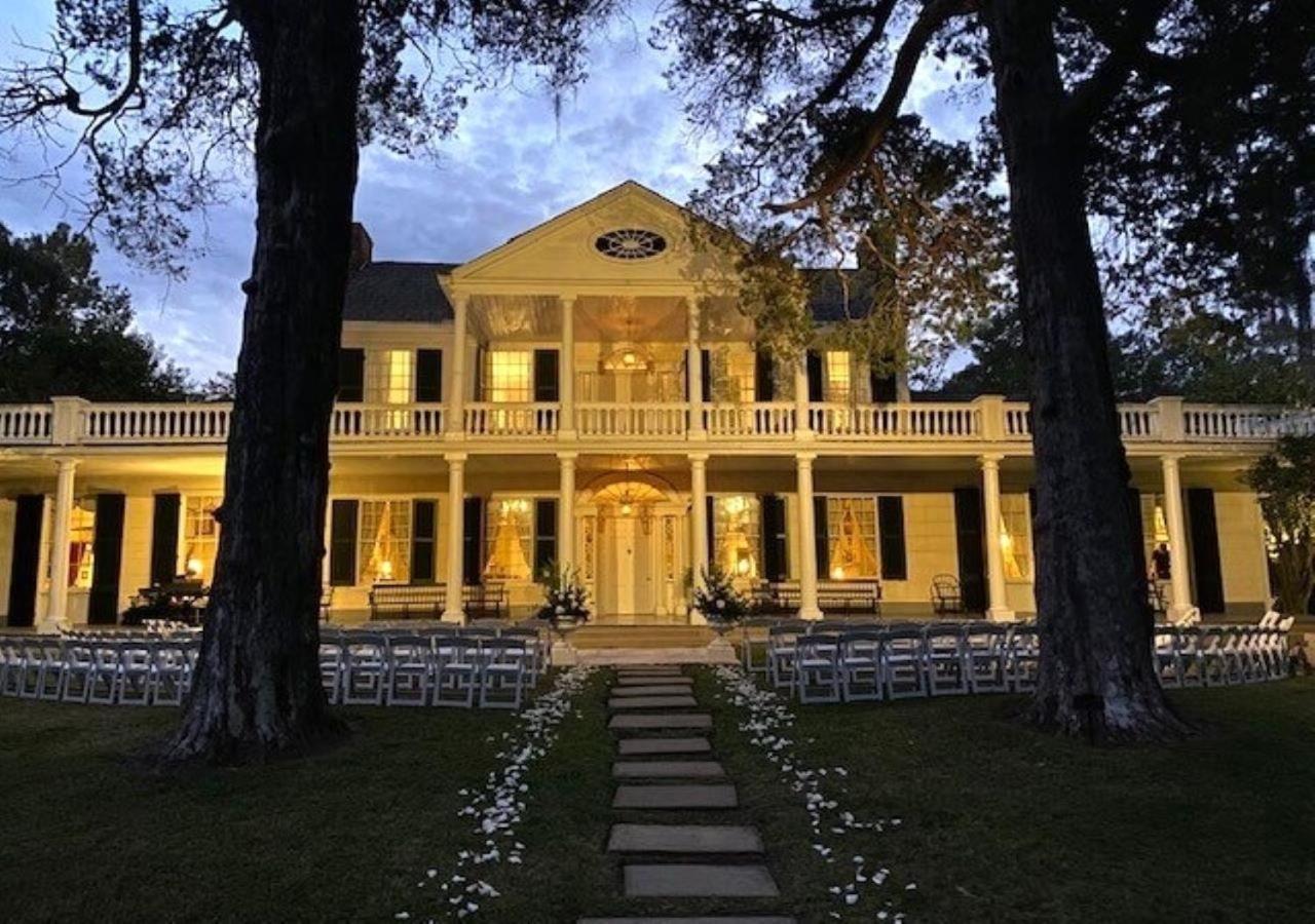 Linden - A Historic Bed And Breakfast Natchez Exterior photo